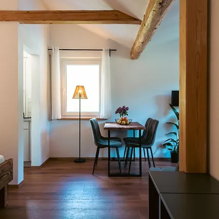 Apartment Felda